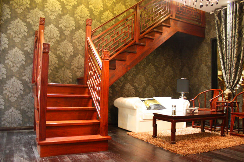 健步楼梯：楼梯踏步护角筋施工方案 楼梯踏步护